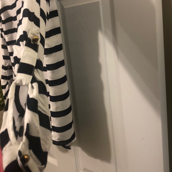 Button down shirt - Picture 3 of 4